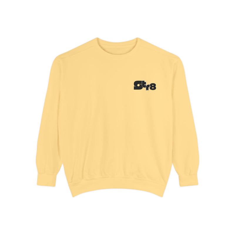 Minimalist Unisex Garment-Dyed Sweatshirt - Cozy Style for Every Occasion