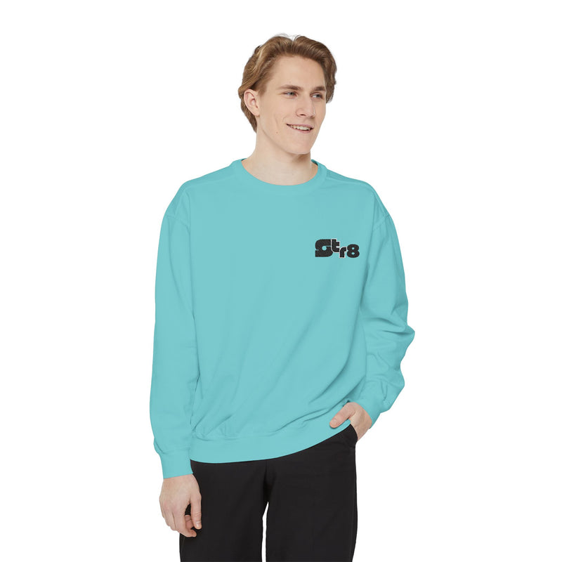 Minimalist Unisex Garment-Dyed Sweatshirt - Cozy Style for Every Occasion