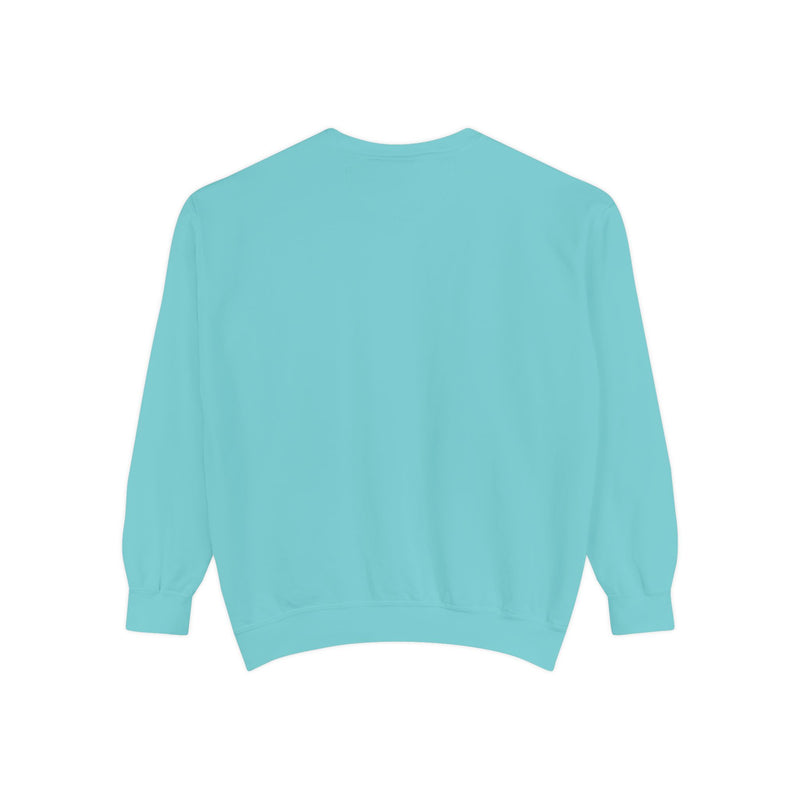 Minimalist Unisex Garment-Dyed Sweatshirt - Cozy Style for Every Occasion