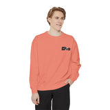Minimalist Unisex Garment-Dyed Sweatshirt - Cozy Style for Every Occasion