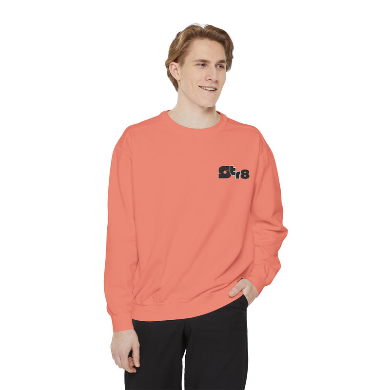Minimalist Unisex Garment-Dyed Sweatshirt - Cozy Style for Every Occasion